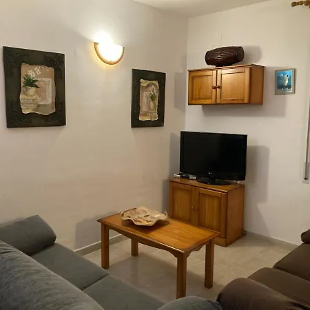 Holiday home Caseta De L'avi *