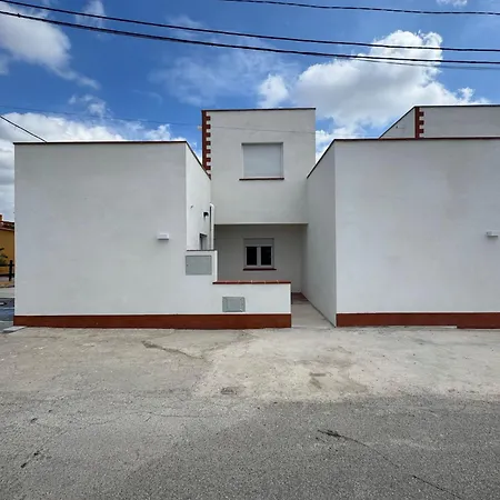 Caseta De L'avi * Camarles