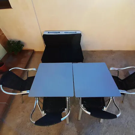 Caseta De L'avi Camarles